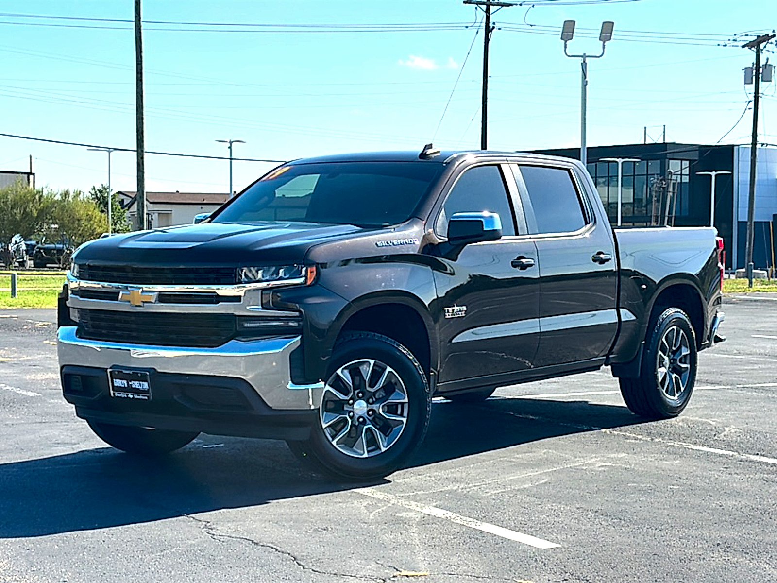 Used 2019 HAVANA BROWN METALLIC Chevrolet LT image 2