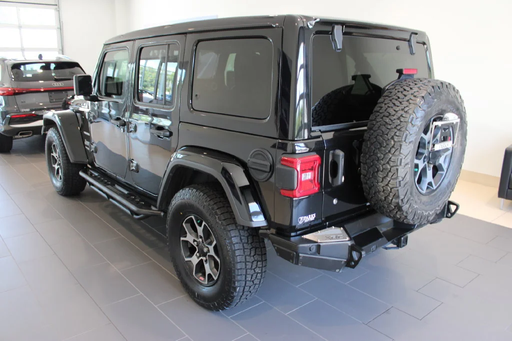 Used 2018 Black Clearcoat Jeep Unlimited Sahara image 34