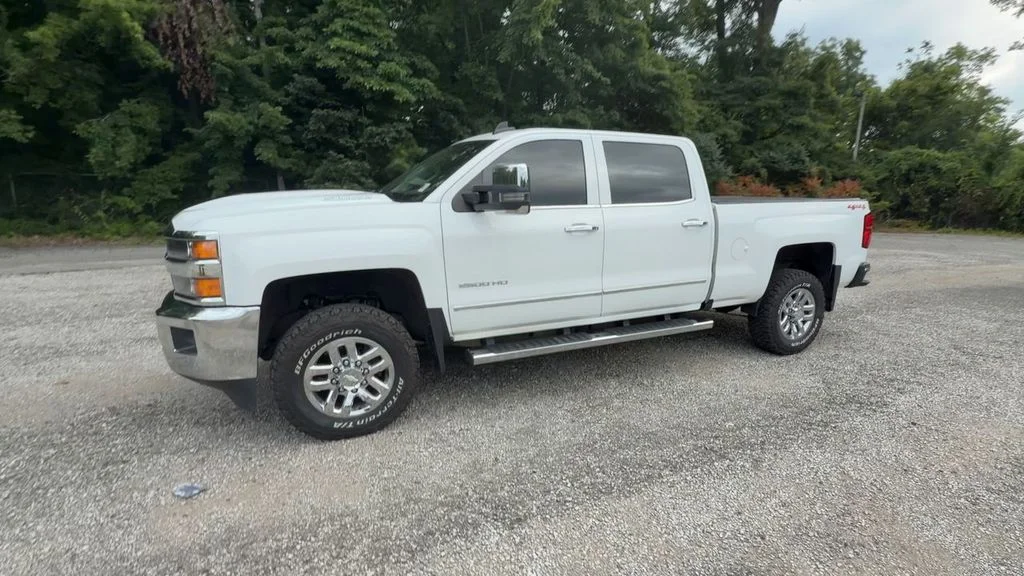 Used 2018 White Chevrolet LTZ image 4