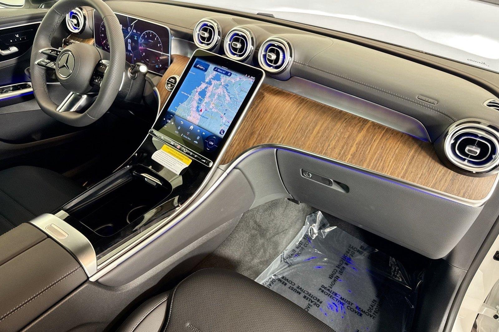 New 2026 Polar White Mercedes-Benz GLC 300 image 26
