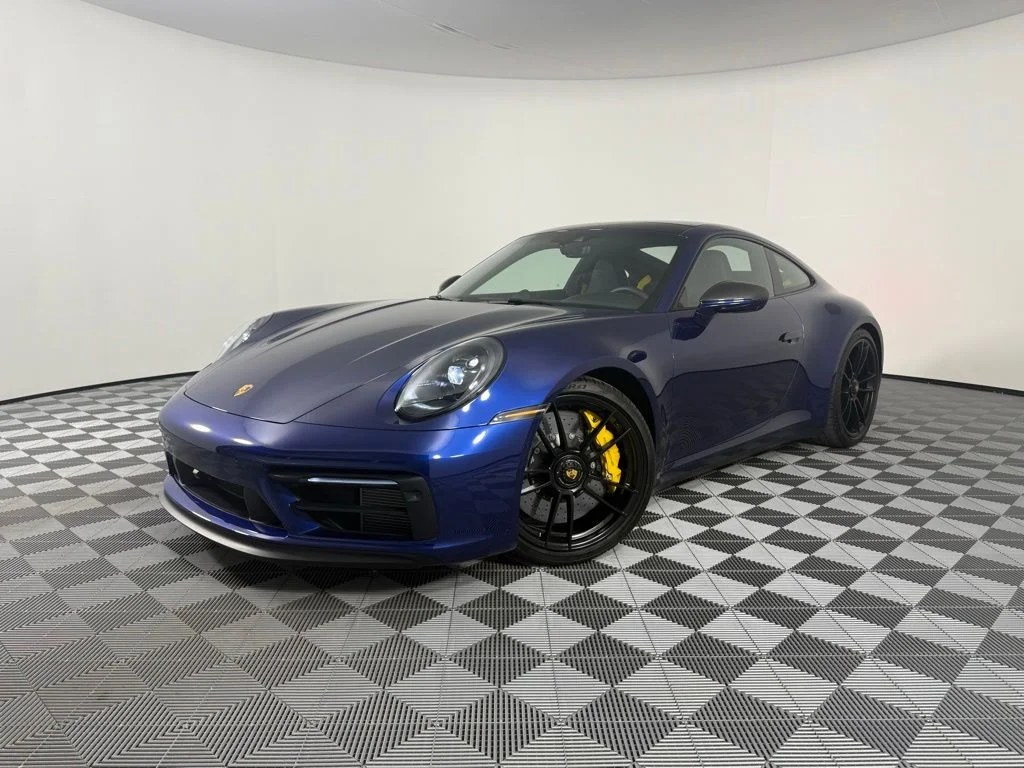 2024 Porsche 911 Carrera 4 GTS Coupe's photo