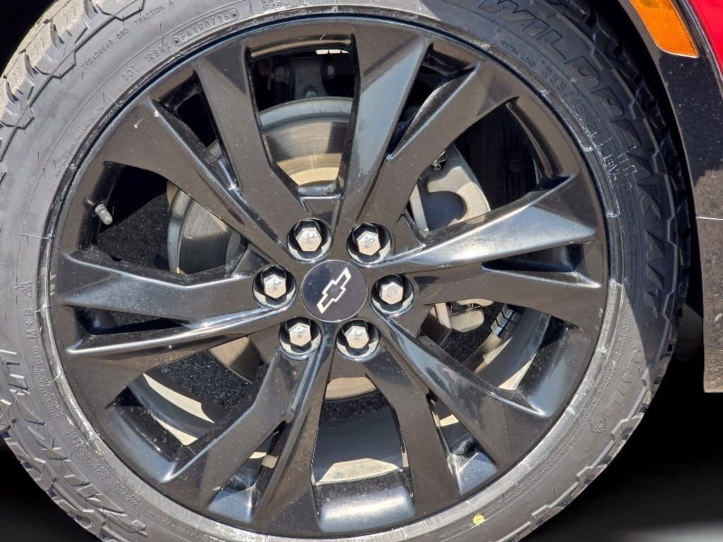 Used 2019 Cajun Red Tintcoat Chevrolet RS image 28