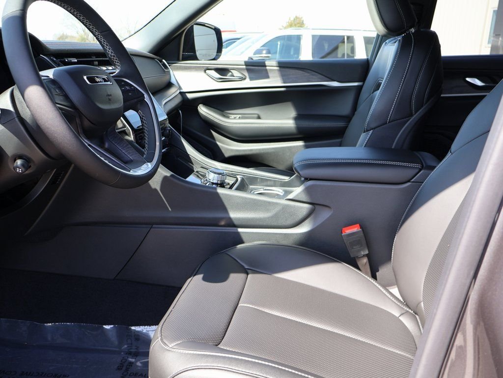 2025 Jeep Grand Cherokee L Limited - Photo 25