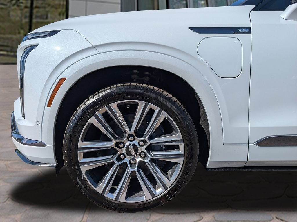 2027 Cadillac VISTIQ Platinum - Photo 8