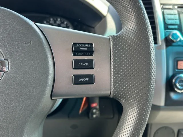 2015 Nissan Frontier SV - Photo 33