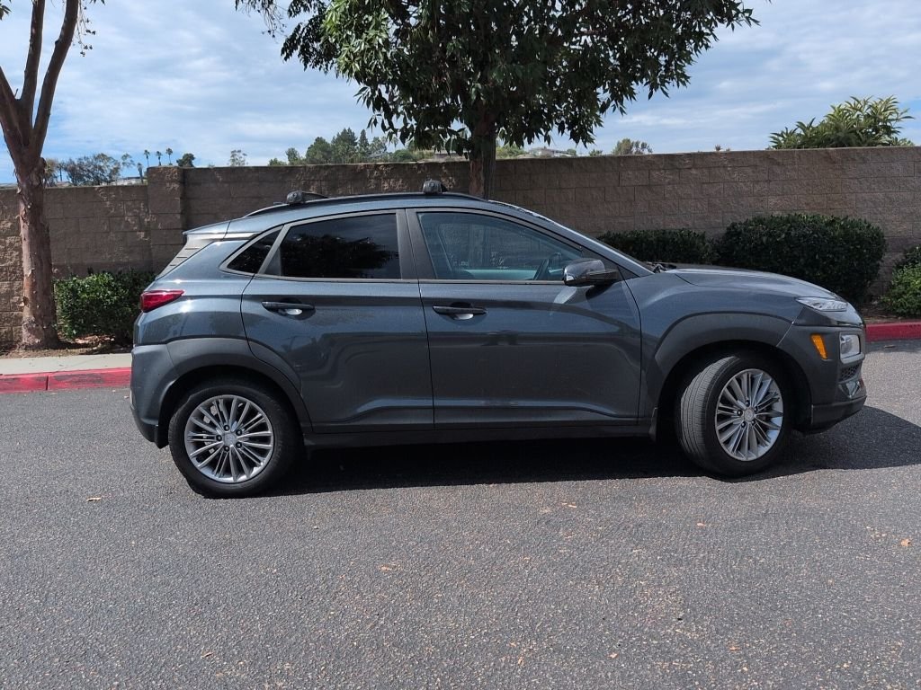 Used 2020 Gray Hyundai SEL Plus image 8