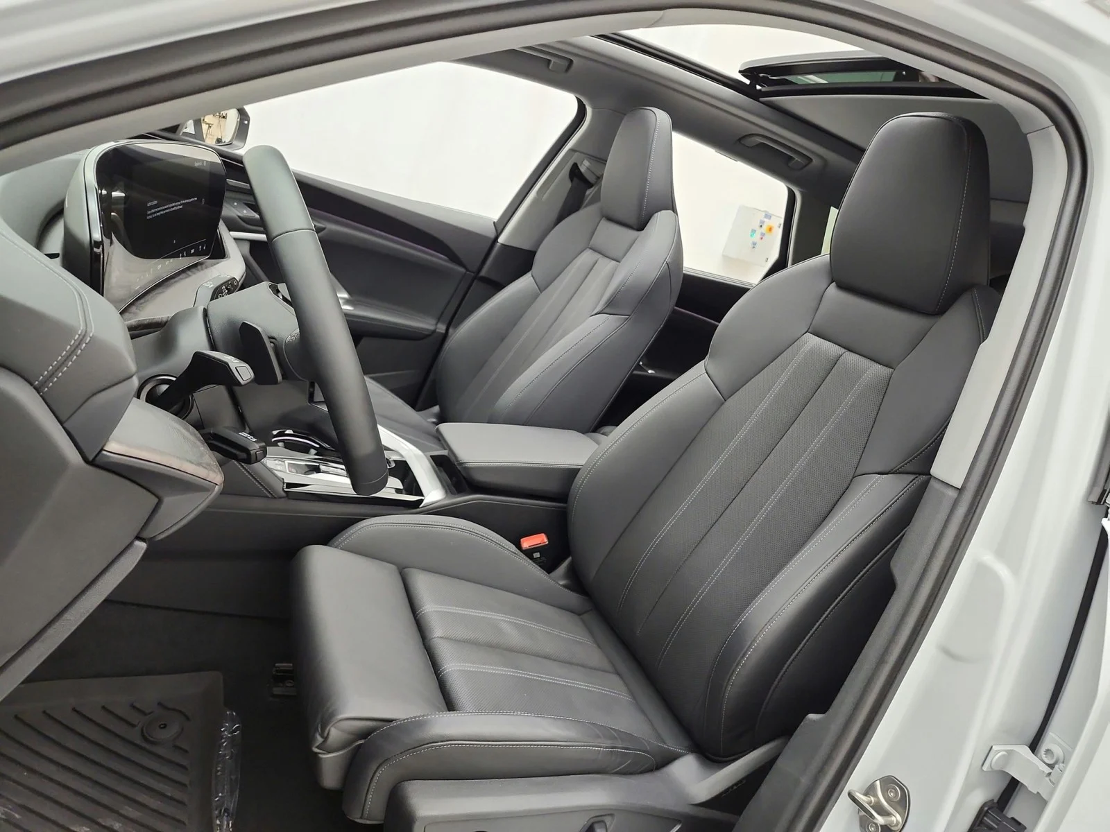 Used 2025 Glacier White Metallic Audi Premium Plus image 10