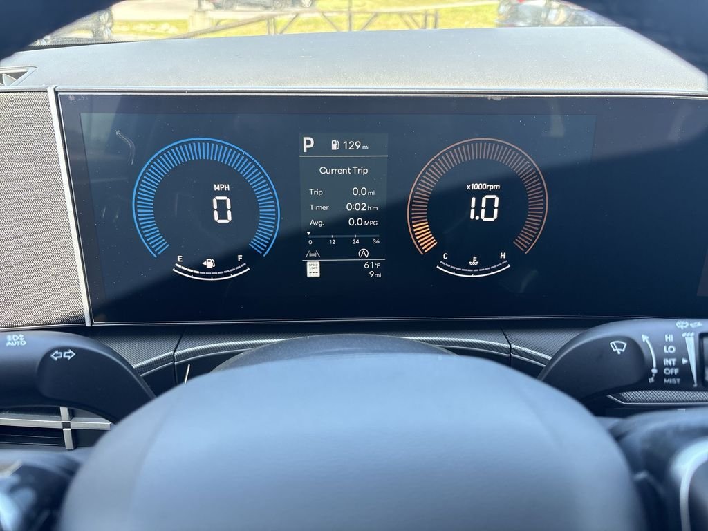 New 2026 White Hyundai SE AWD image 10