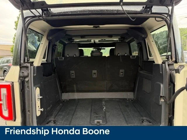 Used 2025 Beige Ford Badlands image 38