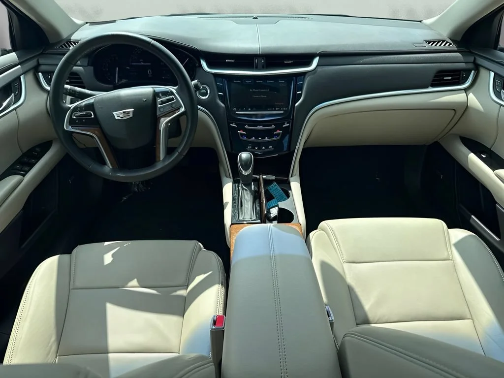 Used 2018 PHANTOM GRAY METALLIC Cadillac  image 14