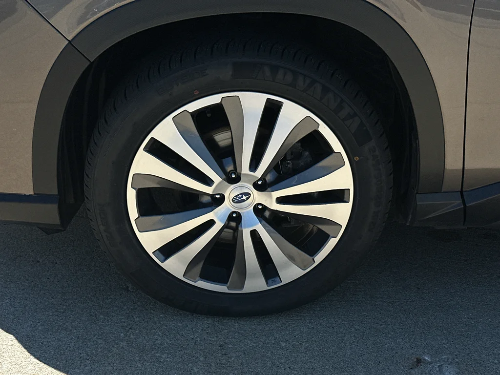Used 2022 Brilliant Bronze Metallic Subaru Touring image 3