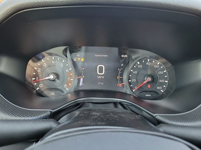 New 2026 Hydro Blue Pearlcoat Jeep Latitude image 18