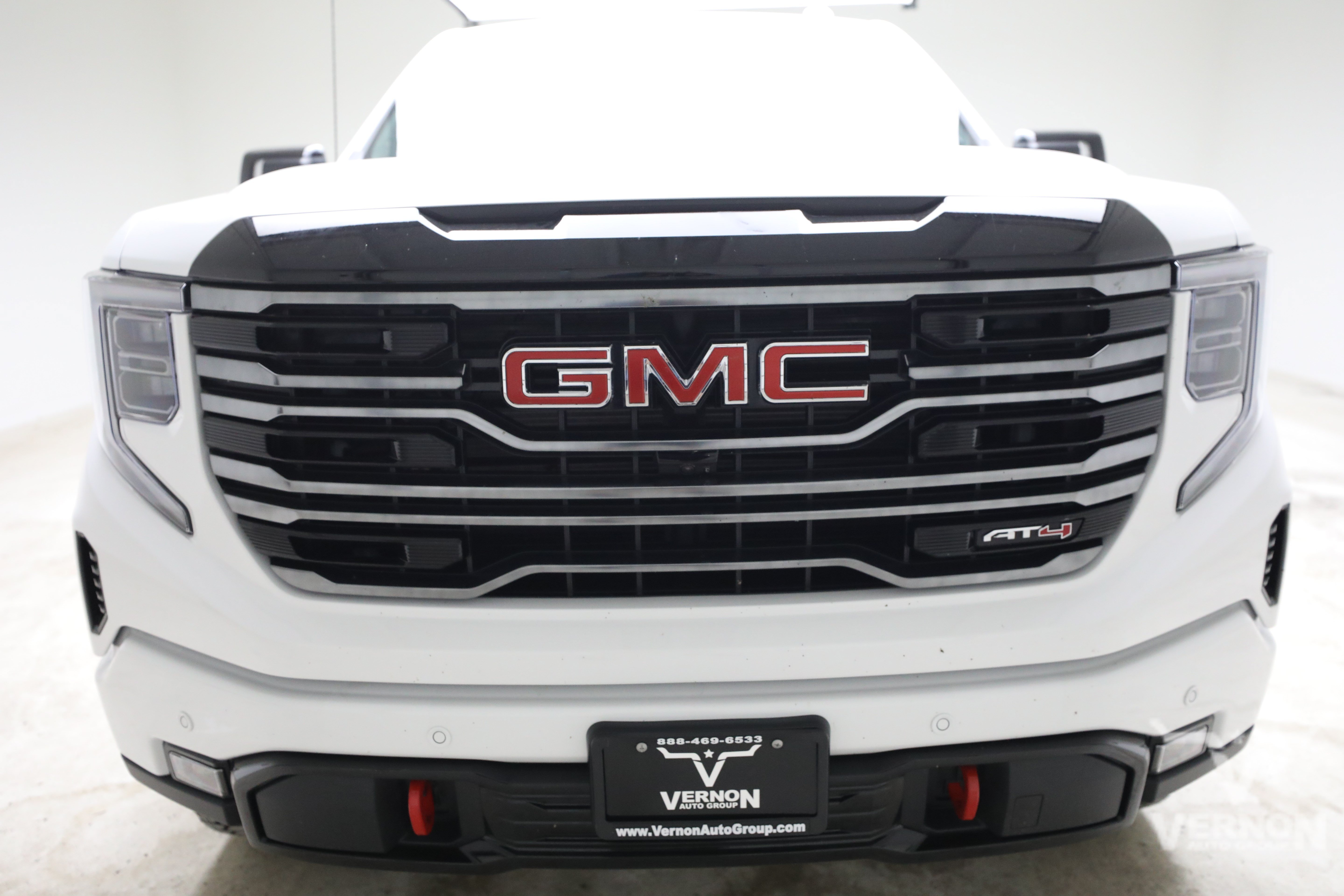 New 2026 Summit White GMC N image 8