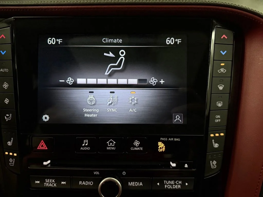 Certified Used 2023 White INFINITI SPORT image 18