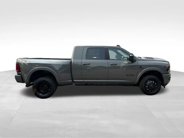 New 2026 Ceramic Gray Clearcoat RAM Limited image 8