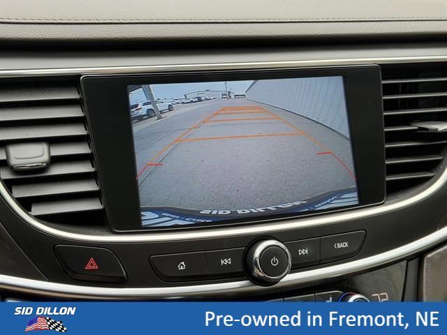 Used 2017 White Frost Tricoat Buick Premium image 11