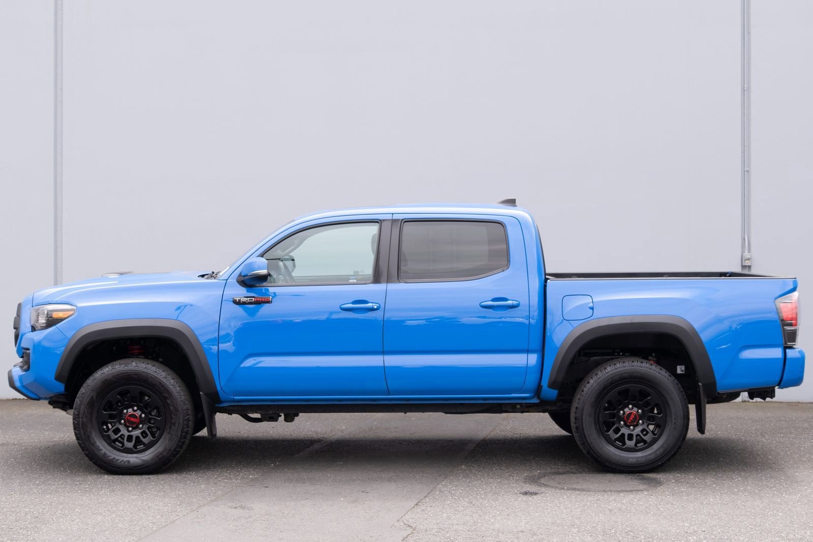 Used 2019  Toyota SR image 23