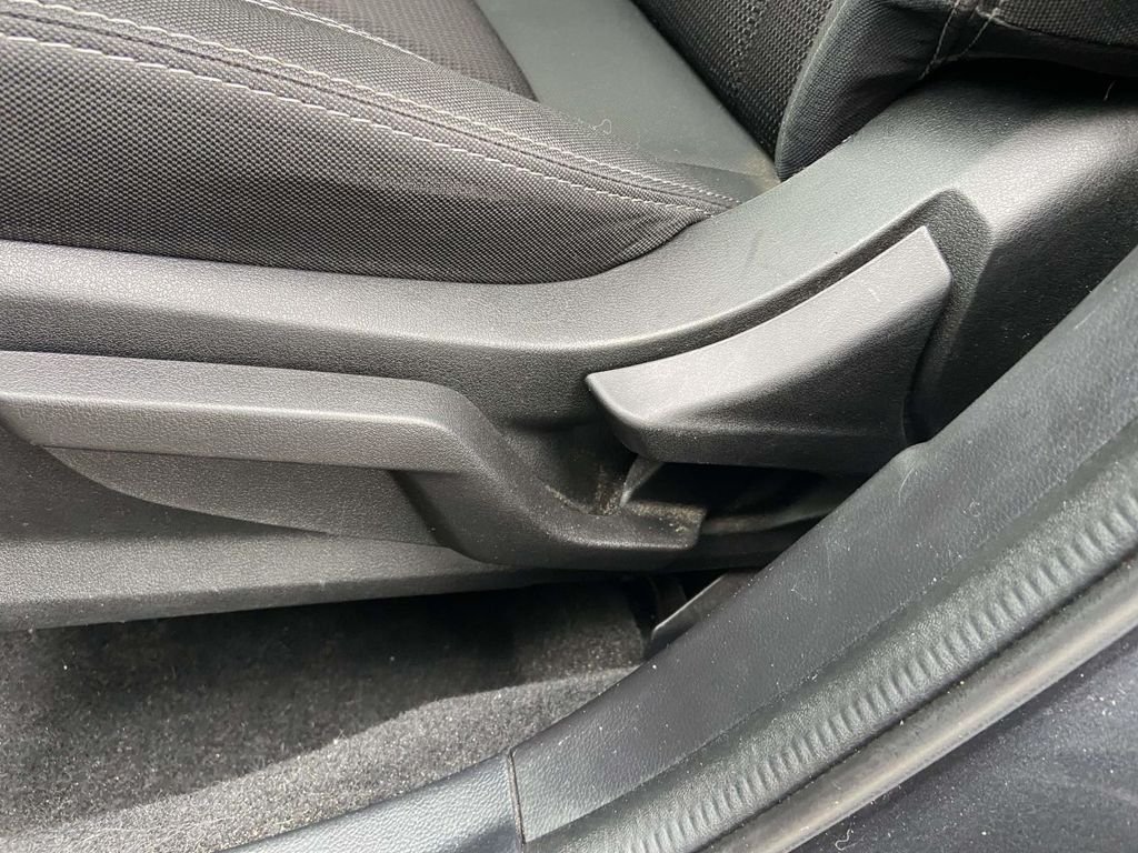 Used 2019 Gray Subaru Base image 15