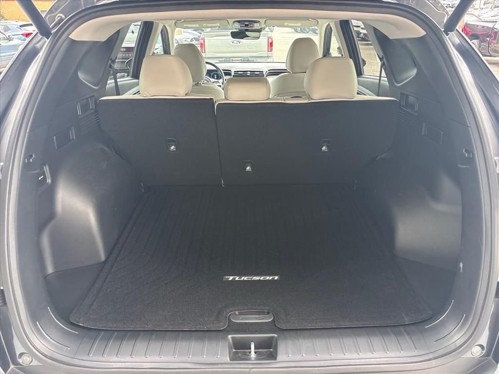 Used 2024 Dark Gray Metallic Hyundai SEL image 3