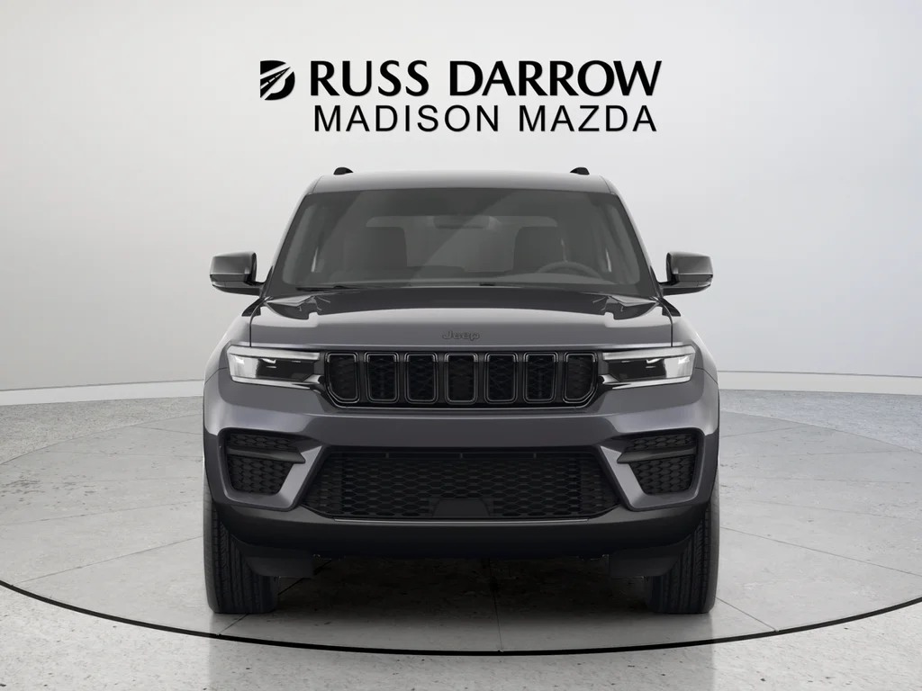 Used 2022 Gray Jeep Limited image 11
