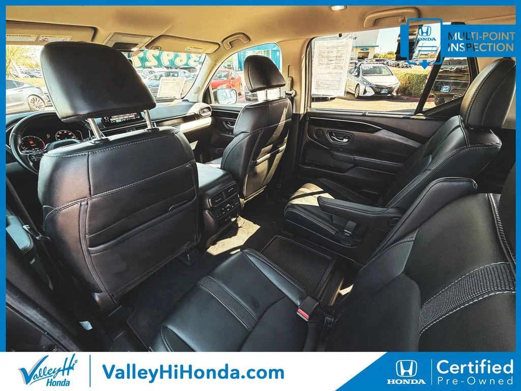 Used 2024 Gray Honda EX-L image 19