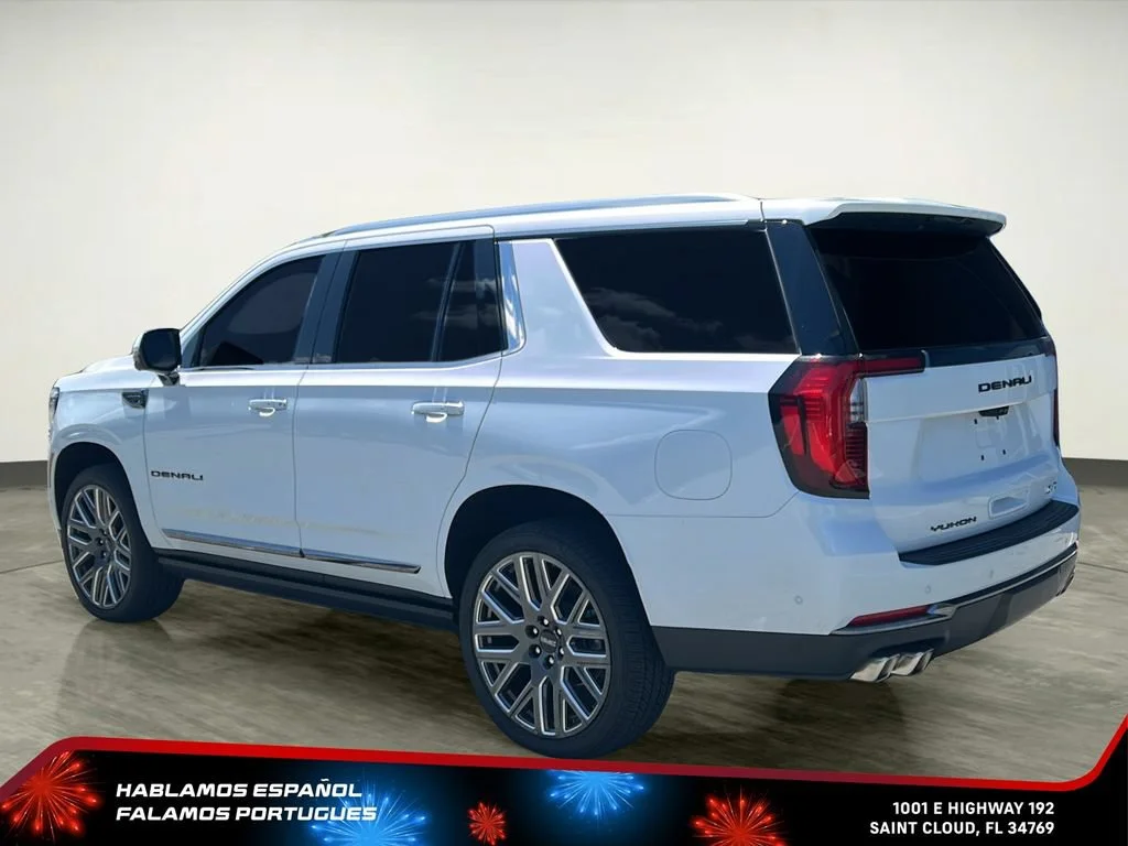 Used 2026 Glacier White Tricoat GMC Denali Ultimate image 4