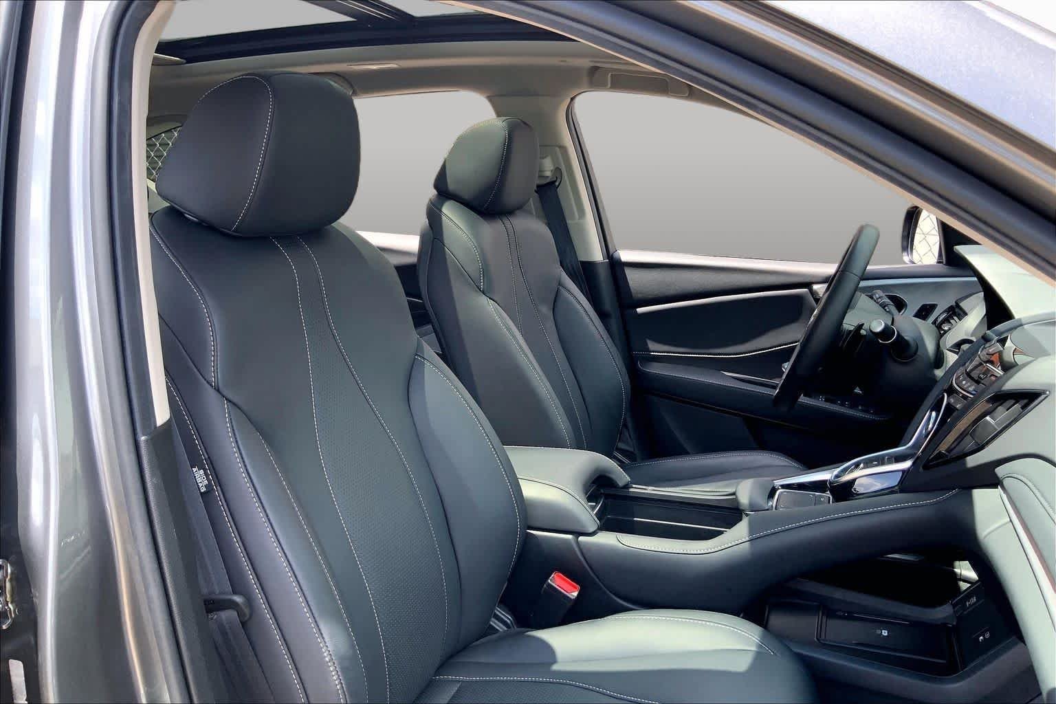 Used 2023 Liquid Carbon Metallic Acura w/Technology Package image 9