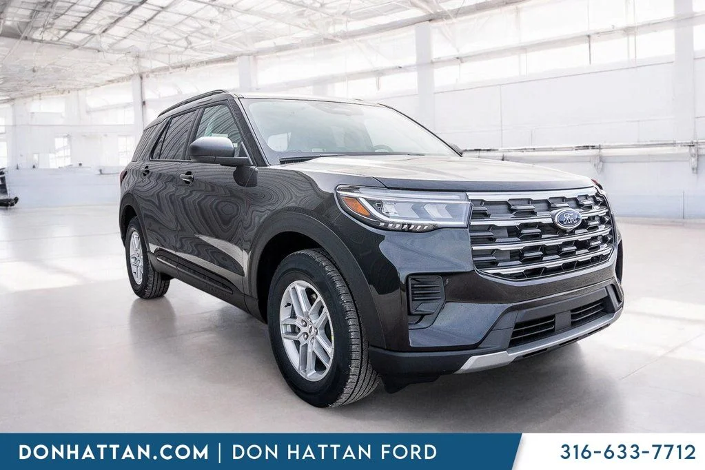 New 2026 Agate Black Metallic Ford Active image 33