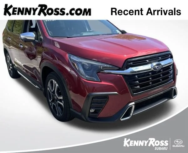 2023 Subaru Ascent Touring's photo