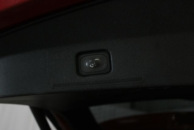 Used 2016 Ruby Red Metallic Ford XLT image 34