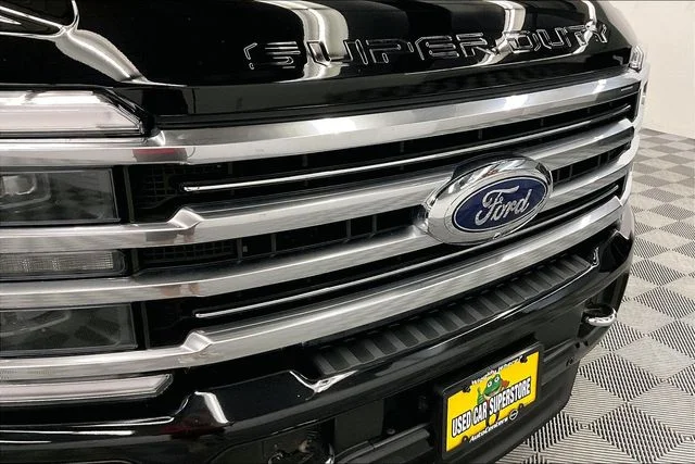 Used 2023 Agate Black Metallic Ford Limited image 34