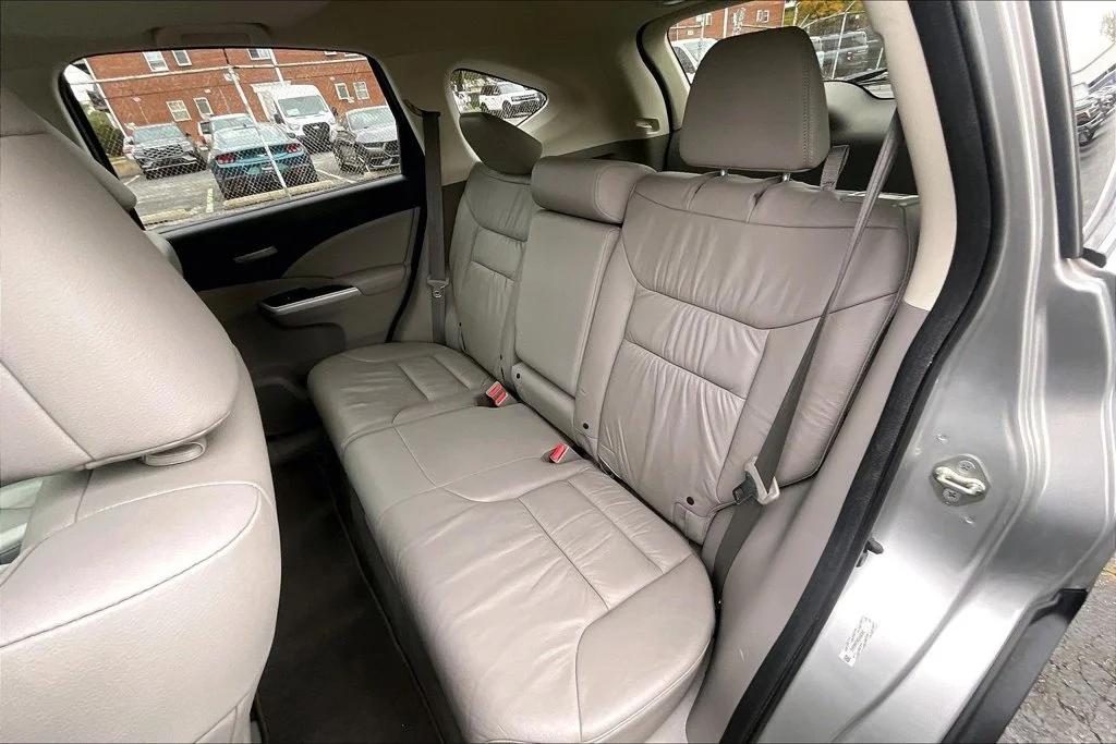 Used 2013  Honda EX-L image 25