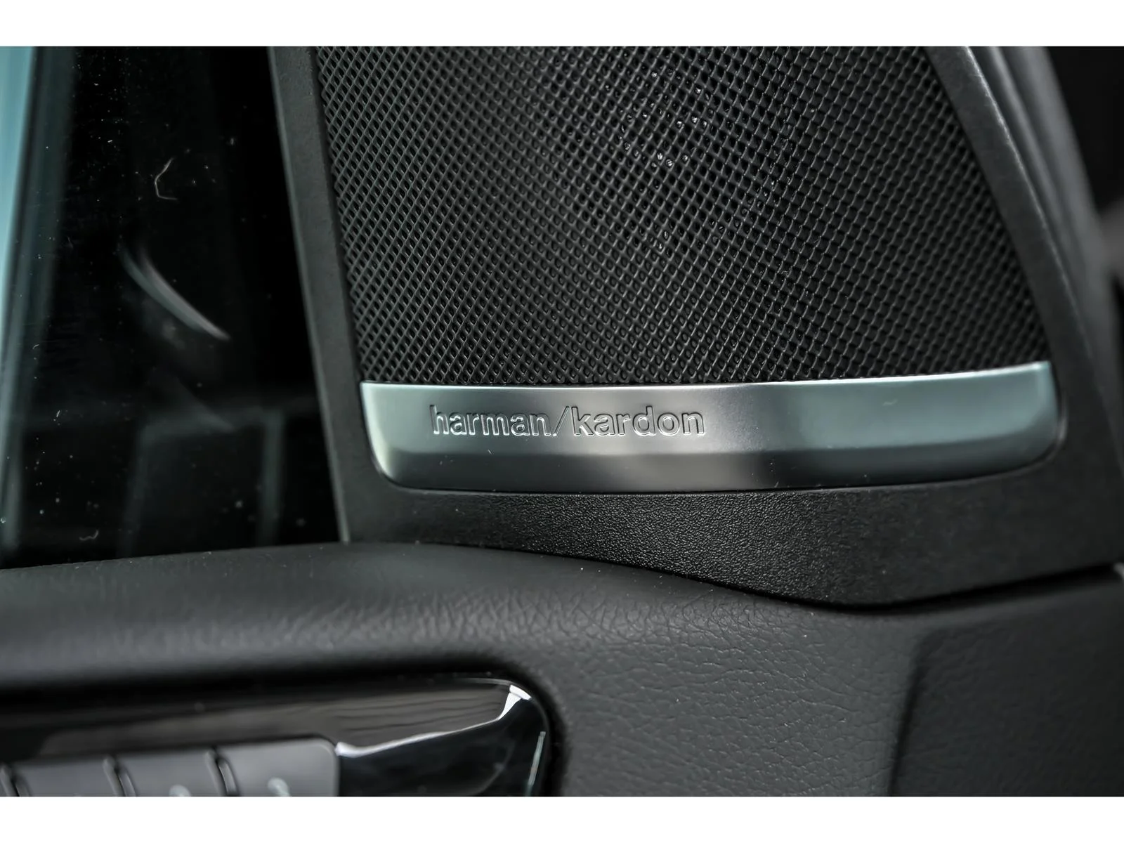 Used 2018 Black Mercedes-Benz GLE 350 4MATIC® image 11