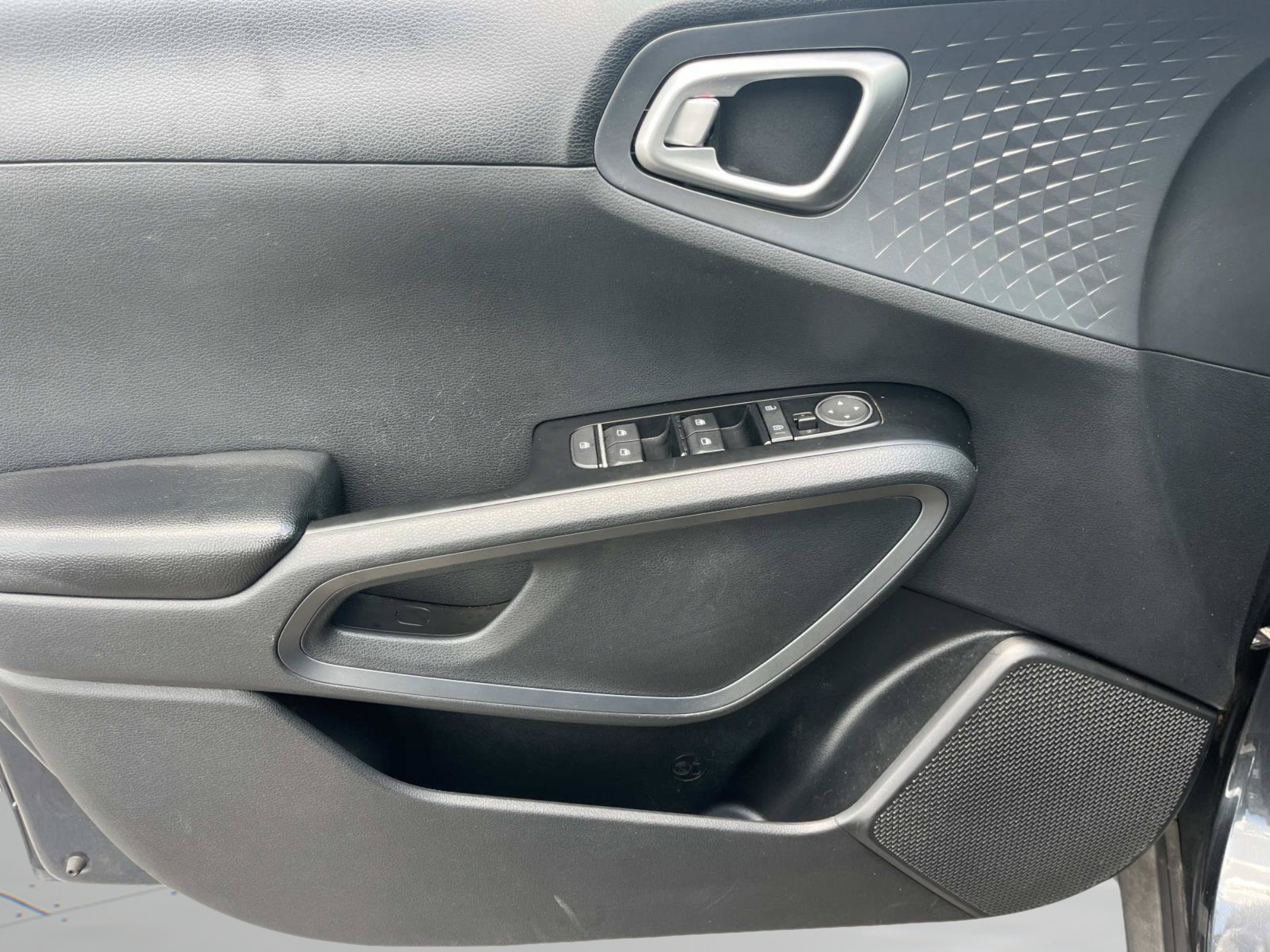 Used 2020 Gravity Grey Kia S image 22