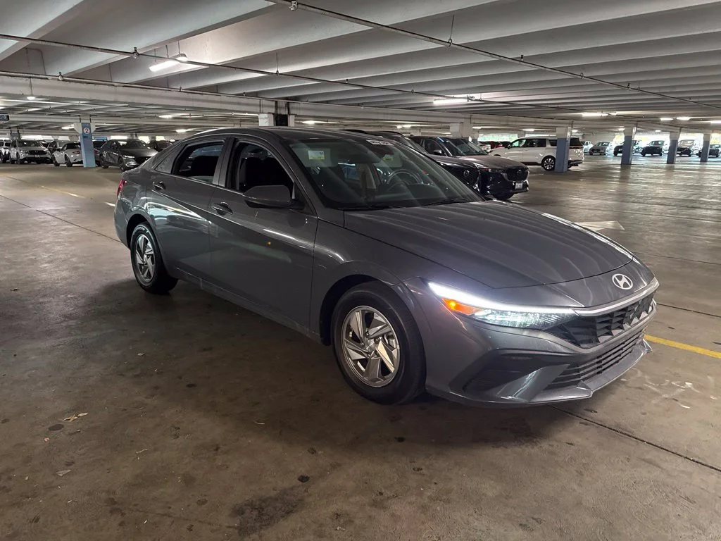 Used 2026 Gray Hyundai SE image 2