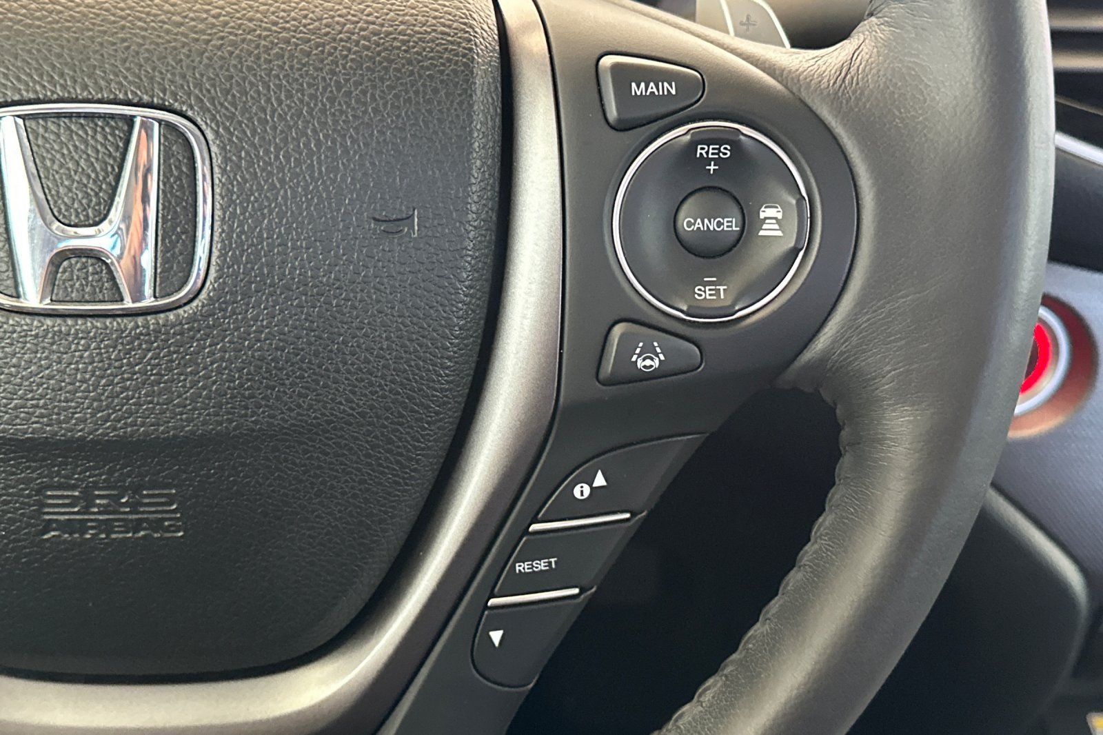 Used 2023 White Honda RTL-E image 26