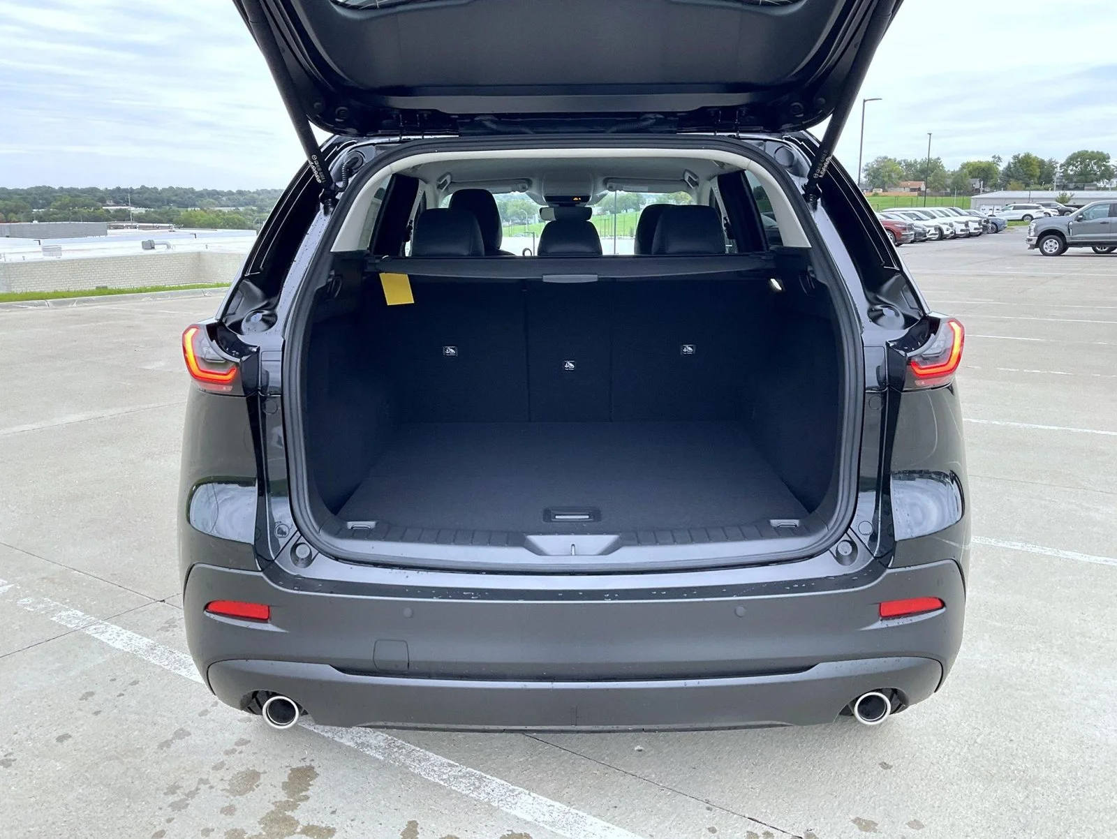 New 2026 Jet Black Mica Mazda 2.5 S Preferred AWD image 10