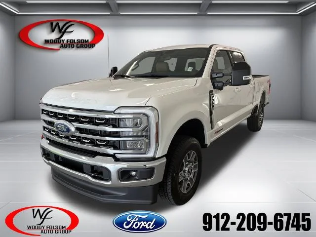New 2026 Star White Metallic Tri-Coat Ford F-350® Lariat® image 20