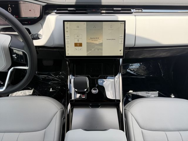 New 2026 Borasco Grey Land Rover SE image 15