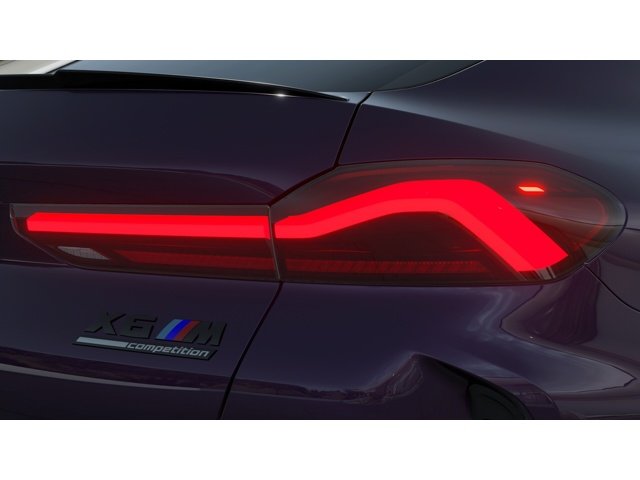 New 2027 Daytona Violet Metallic BMW  image 8