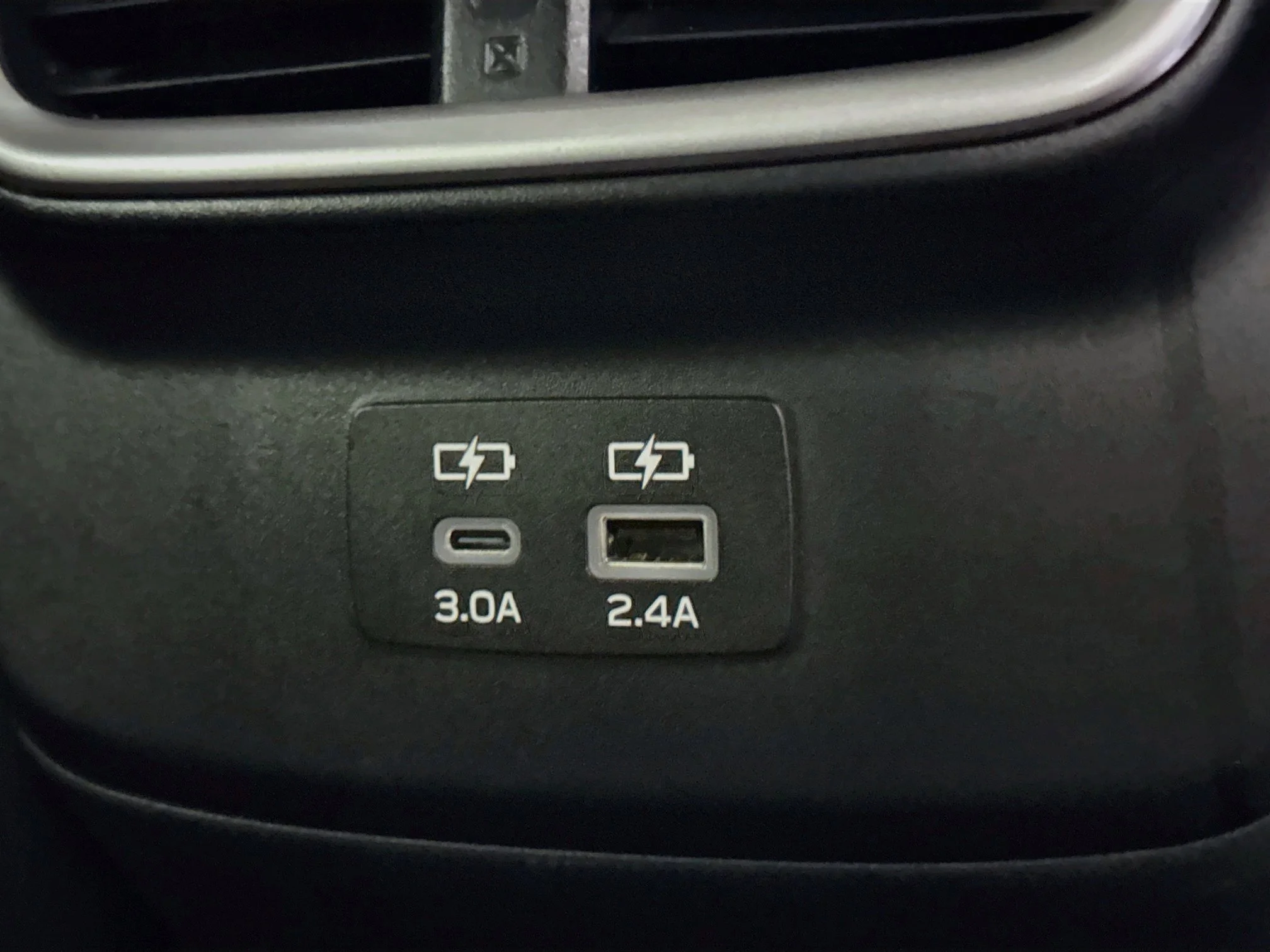 Used 2025 Magnetite Gray Metallic Subaru Onyx Edition image 38