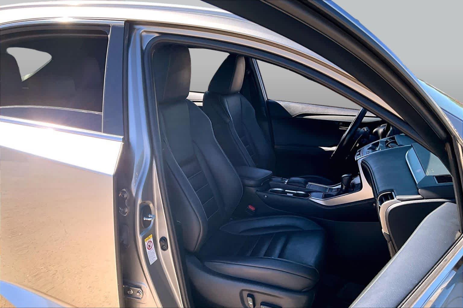 Used 2020 Atomic Silver Lexus F SPORT image 7