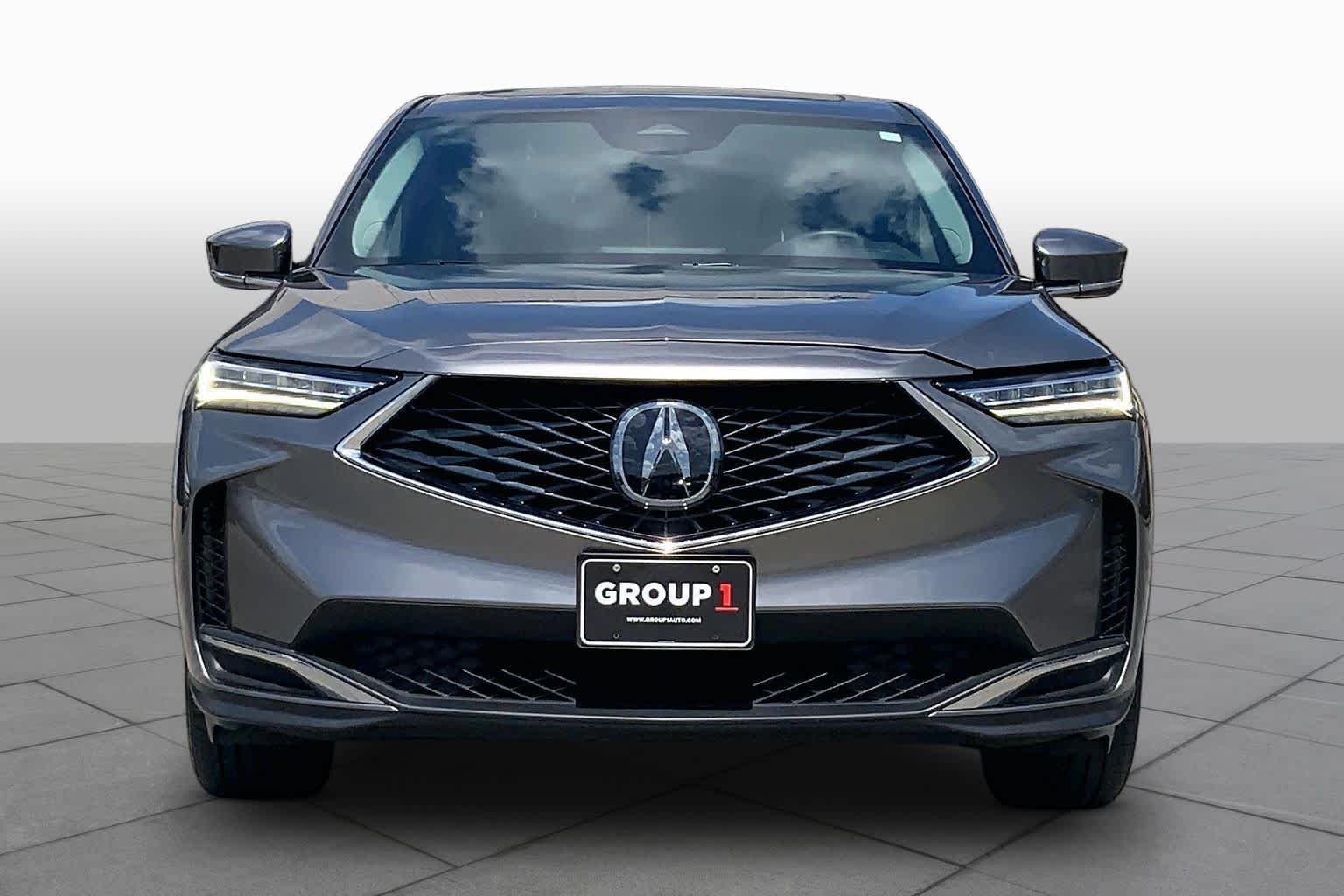 Used 2025 Liquid Carbon Metallic Acura  image 4