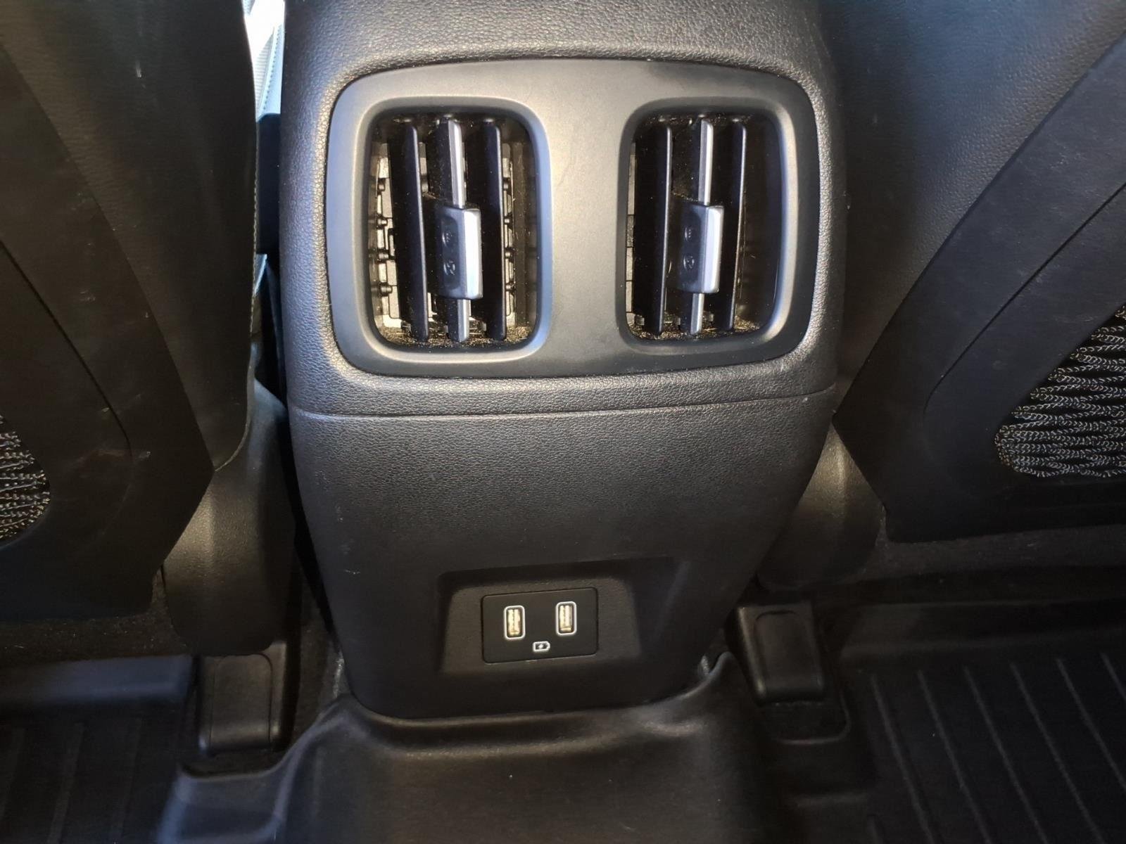 Used 2022 Ice White Hyundai Limited image 23