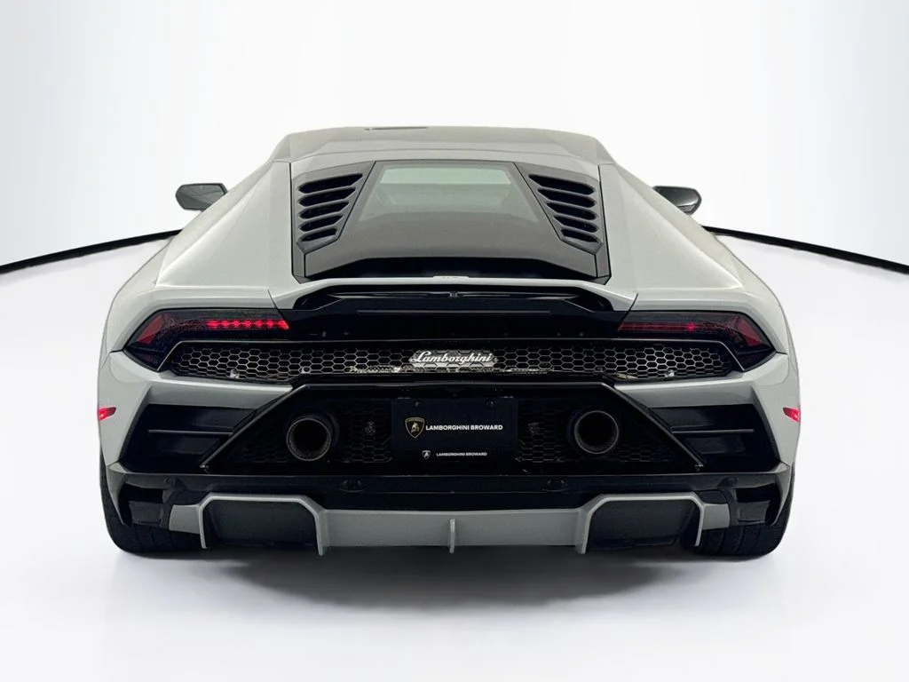 Used 2022 Grigio Hati Metallic Lamborghini Base image 6