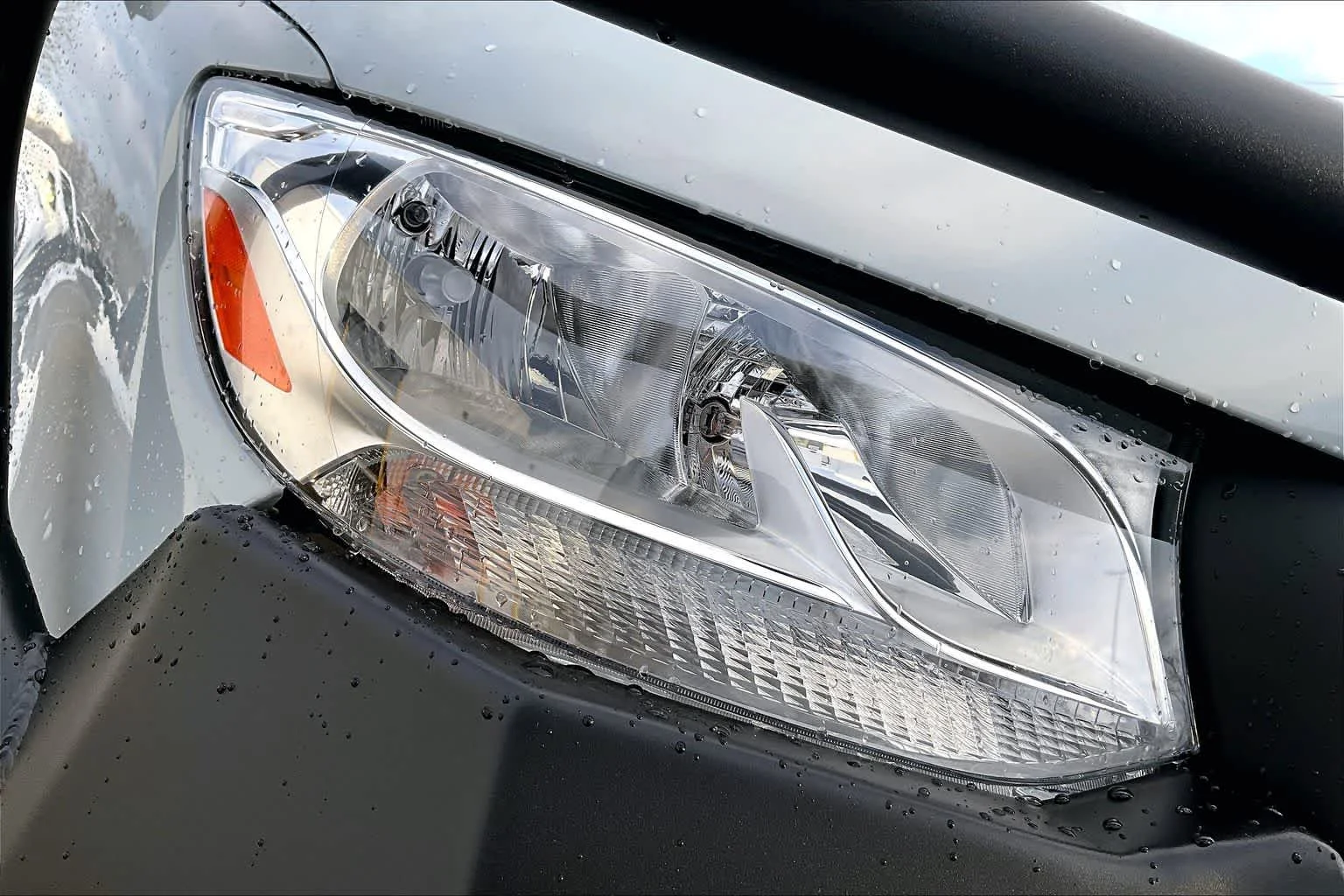 New 2026 Silver Grey Mercedes-Benz  image 15