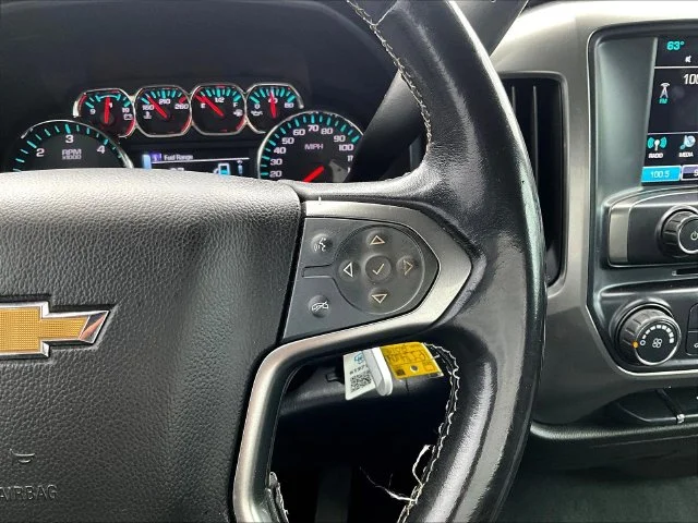 Used 2019 Silver Chevrolet LT image 15