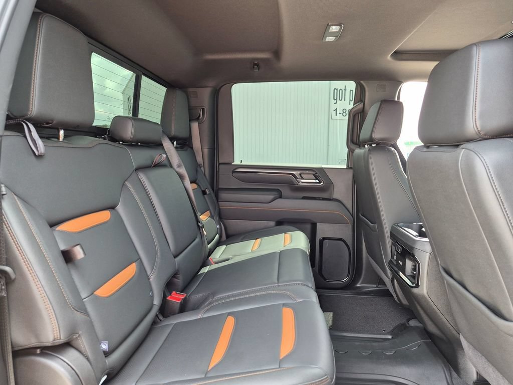 Used 2026 Summit White GMC AT4 image 27