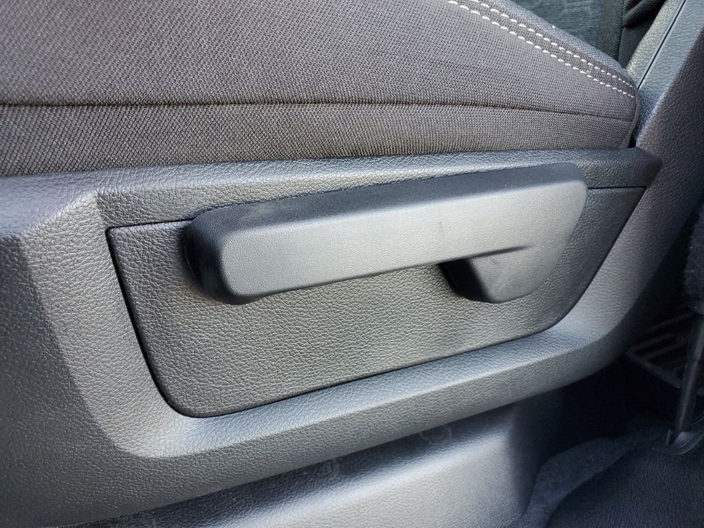 2026 RAM 2500 Big Horn - Photo 11