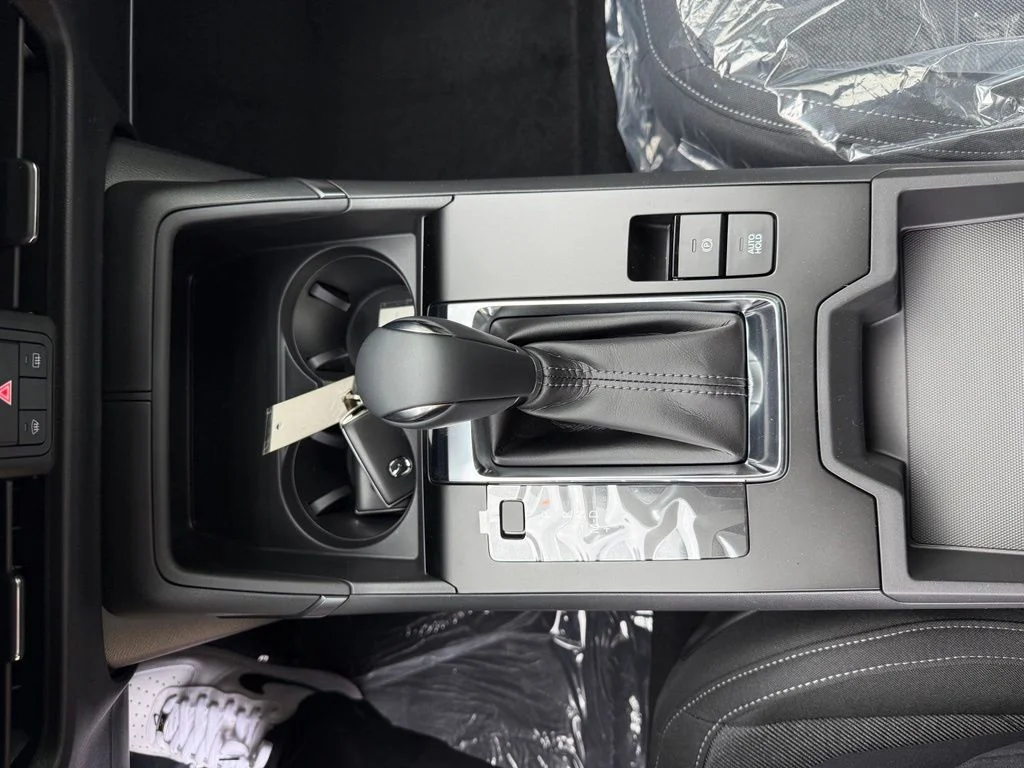 New 2026 White Mazda 2.5 S image 18